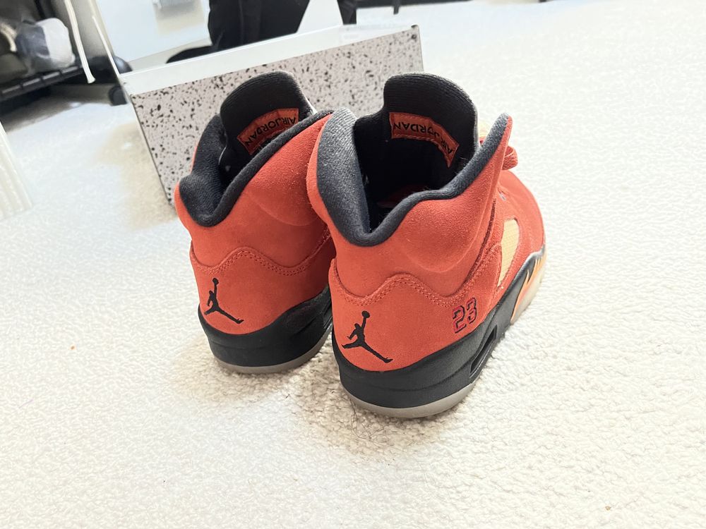 Air Jordan 5 Retro "Dunk On Mars"