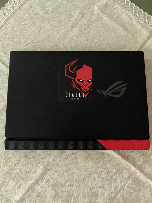 Laptop ASUS ROG Strix G17 Advantage Edition - pret accesibil + COOLER