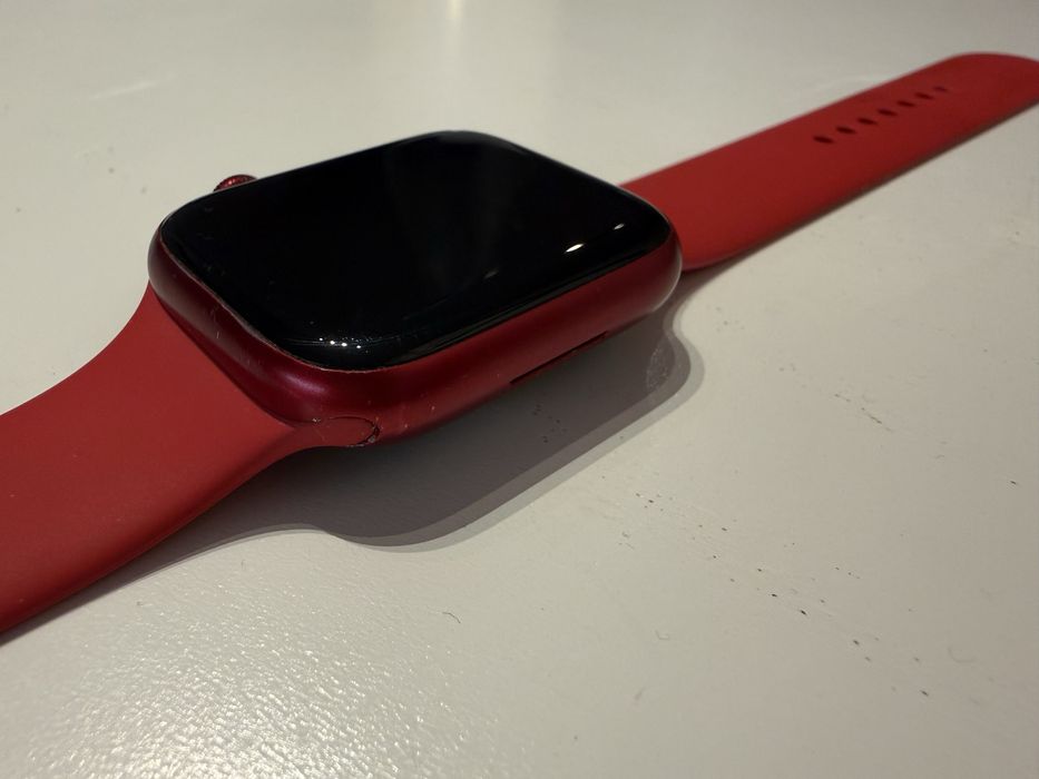 Apple watch series 7 red 45 mm