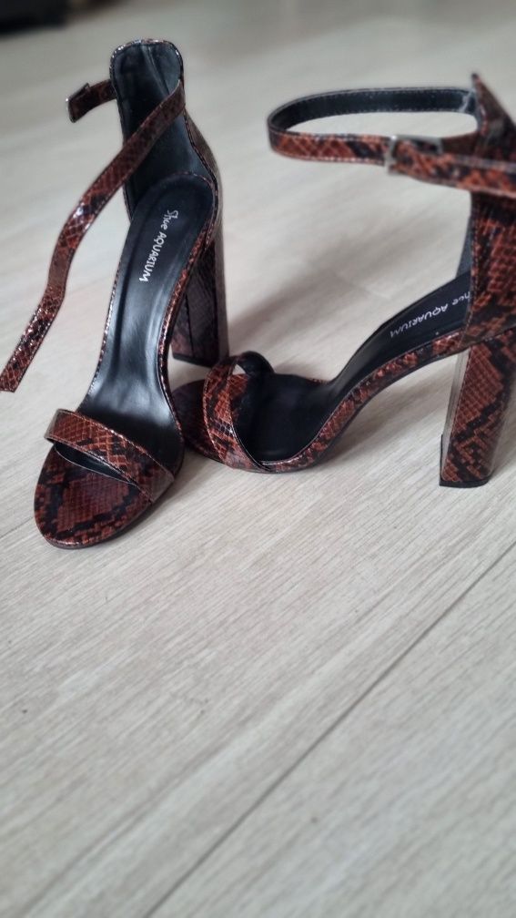 Обувки Shoe Aquarium 38