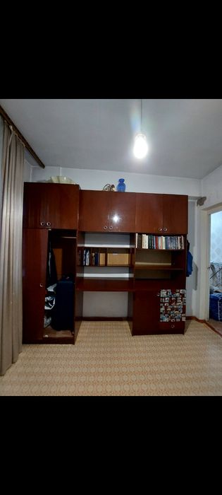 Отдам бесплатно шкаф