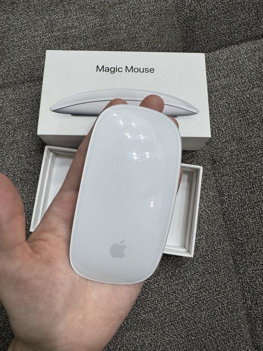 Продаю Magic mouse в отличном состоянии