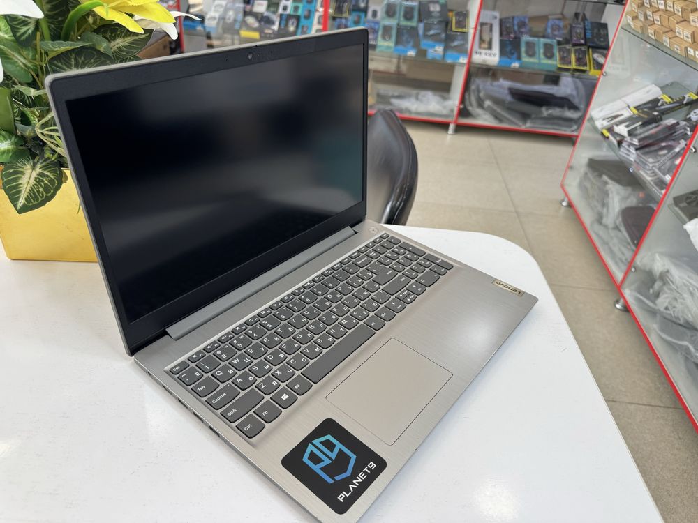 lenovo ofisnoy 4/256 ssdlik holatlari ishlashlari yaxshi ofis iwlariga