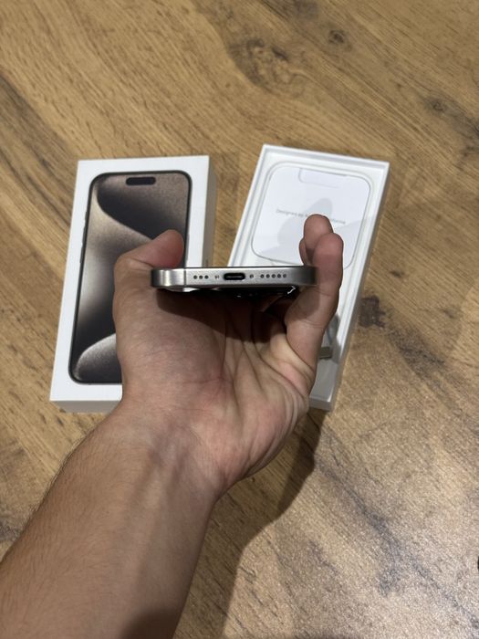 iPhone 15 pro 128GB