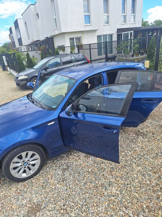 BMW seria 1 model 118d an 2010