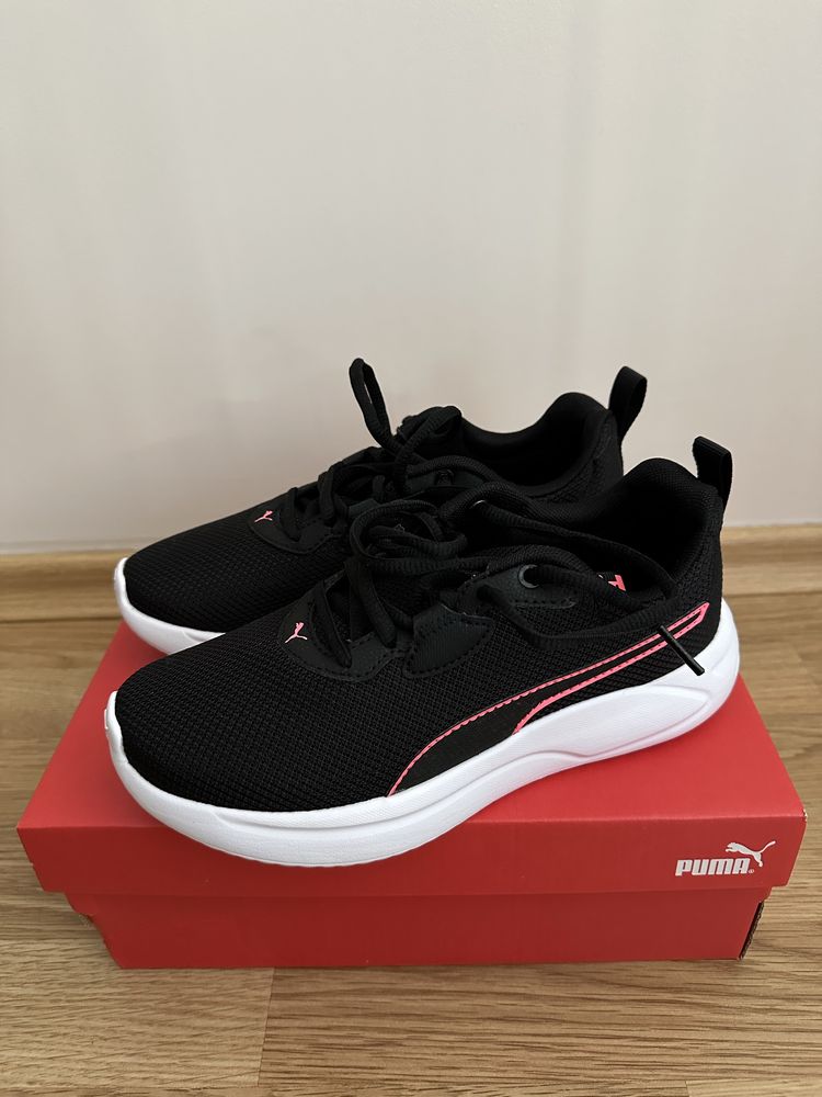 Черни дамски маратонки Nike, 35.5 размер