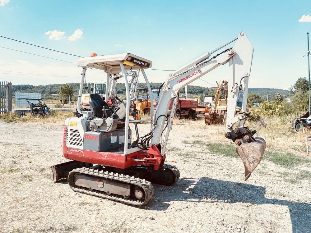 miniexcavator takeuchi tb016 2013