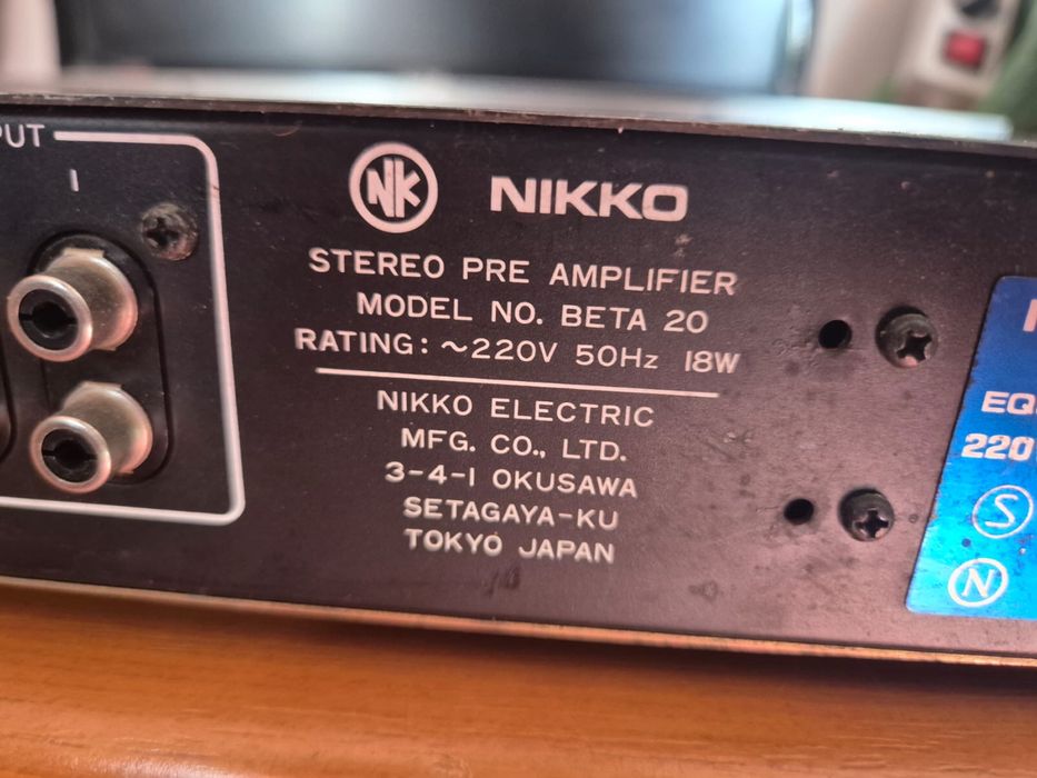 Preamplificator Nikko Beta 20