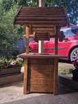 Fântână decorativă din lemn masiv handmade pentru grădină sau terasă