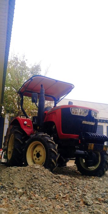 FM WORLD 454 traktori