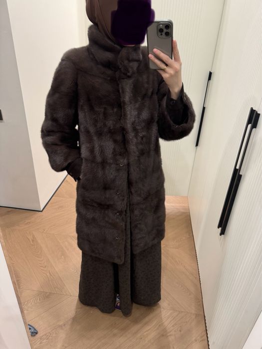 Продам норковую шубу