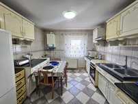 Apartament 3 camere, Careiului