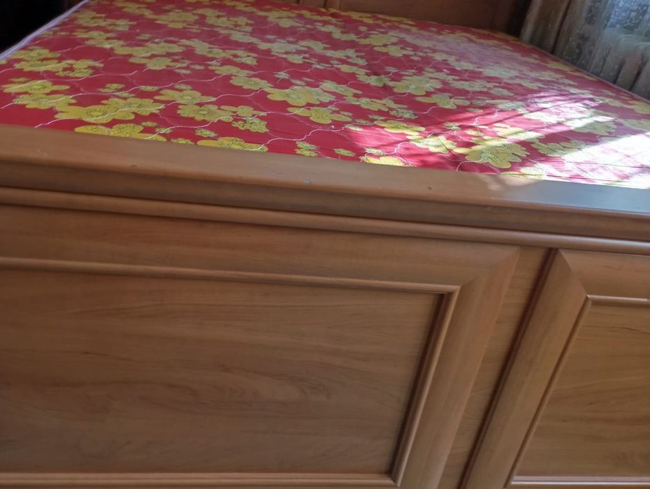 Кровать 180/200 см