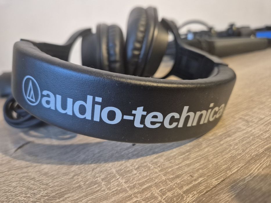 Casti DJ Audiotehnica ATH-M20X