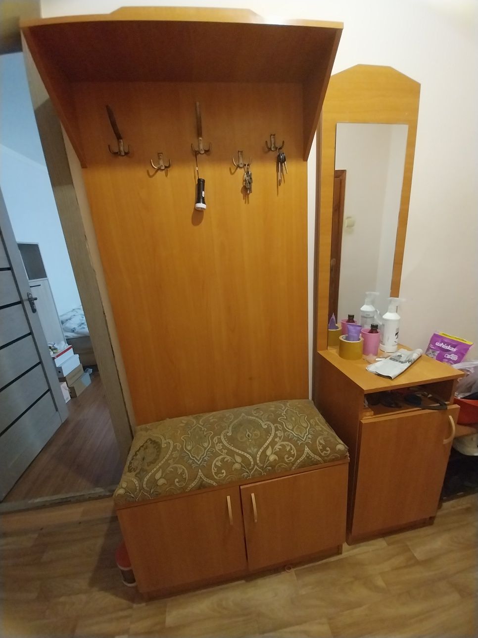 Продам прихожую в отличном состоянии