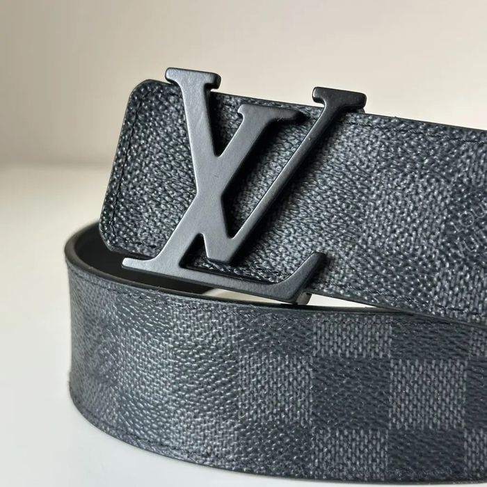Curea loise vuitton