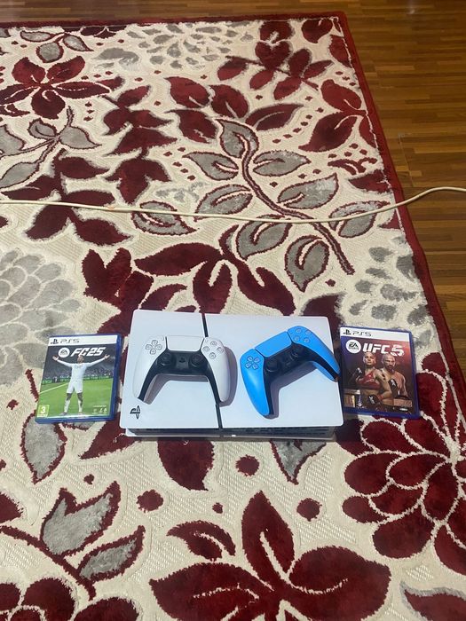 Vand play station 5 urgent