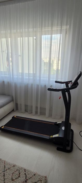 Banda de alergat electrica FitTronic T1001 Black - Orange