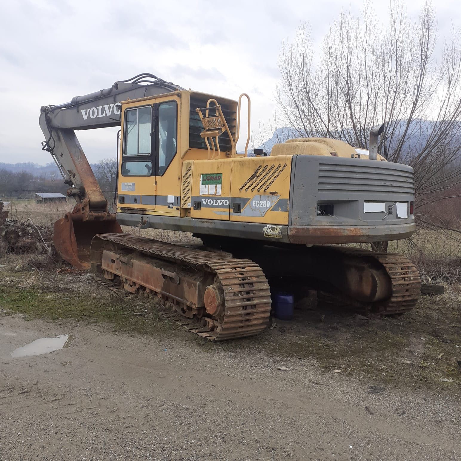 Dezmembrez Excavator pe senile Volvo Ec 280