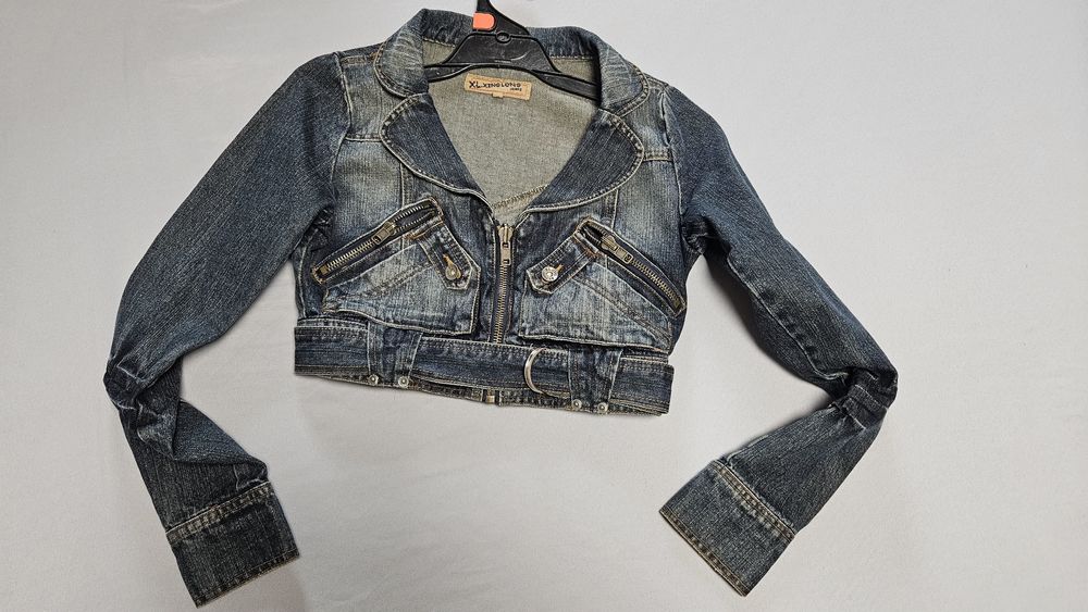 Уникално дънково якенце. Обличано е веднъж