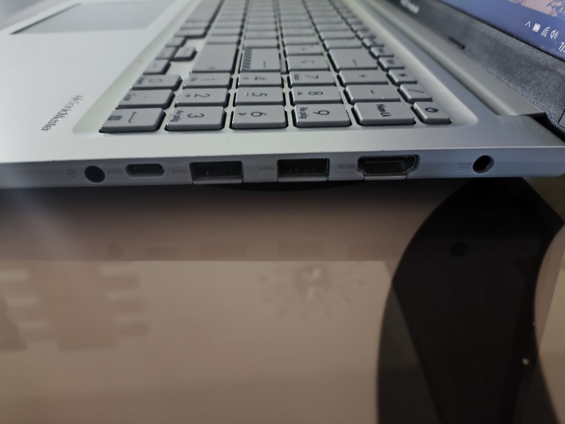 Laptop ASUS Vivobook | URGENT |