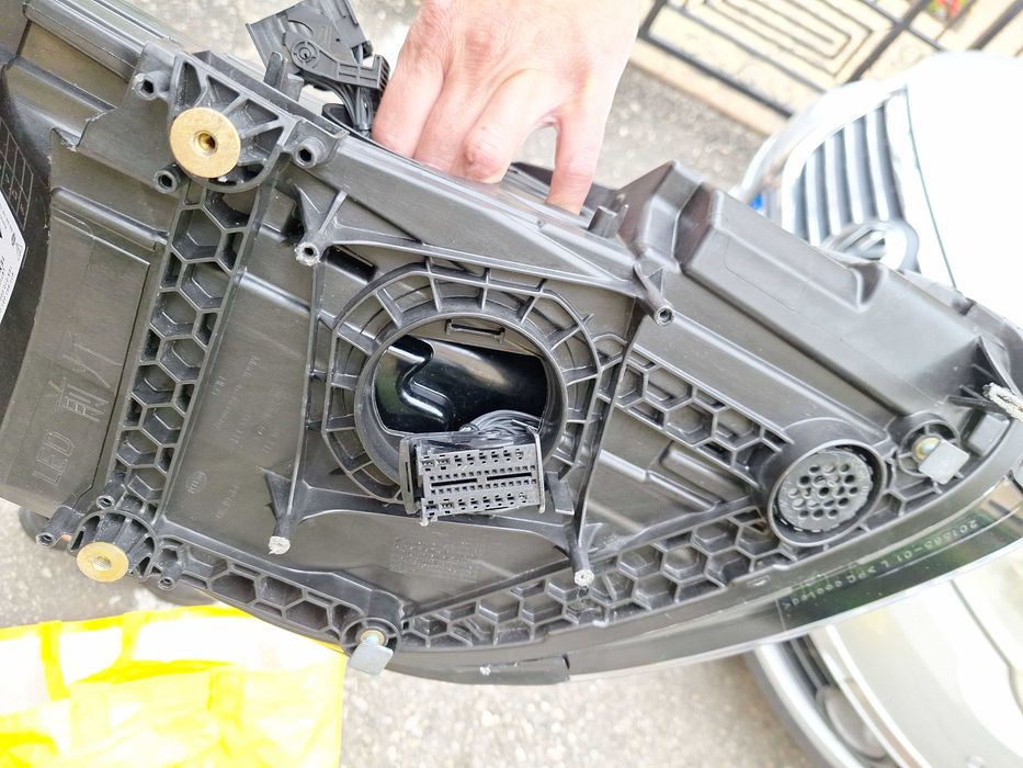 Far Porsche Panamera Led stanga