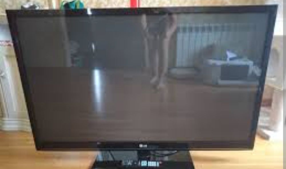 Два телевизора лдж