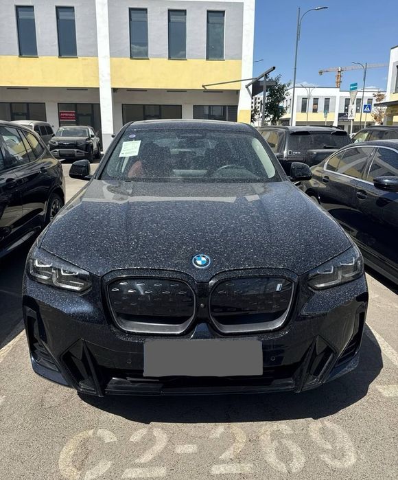 BMW ix3 Night пакет + доп.опция