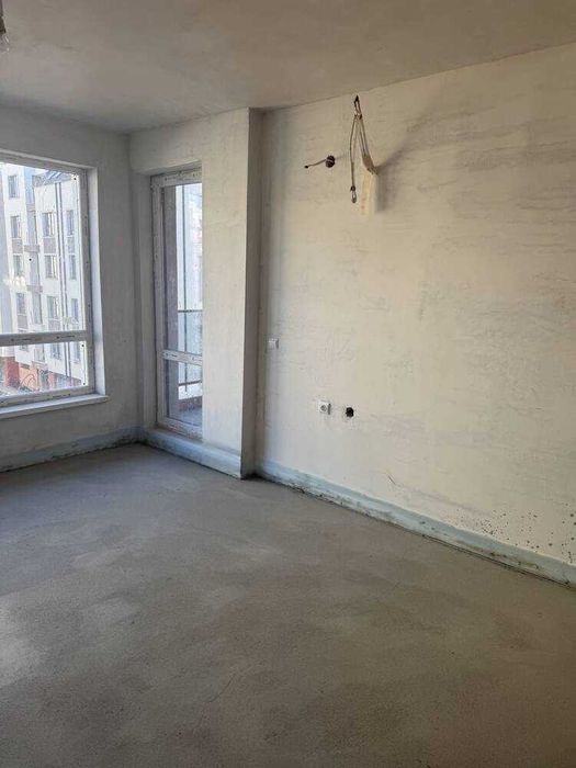 Продава се Двустаен апартамент в Пловдив, Кючук Париж - 70 кв.м за 2279 €/кв.м - Снимка #2