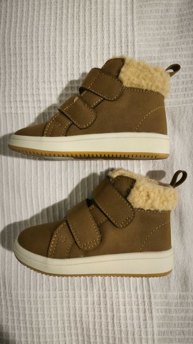 Бебешки боти Н&М 20/21