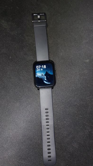 Realme Watch S100