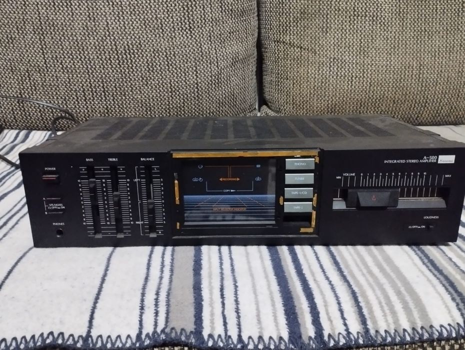 Vând sisteme audio și egalizatoare
