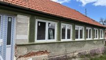 Curte 5500 mp cu 2 case in Varviz, Bihor