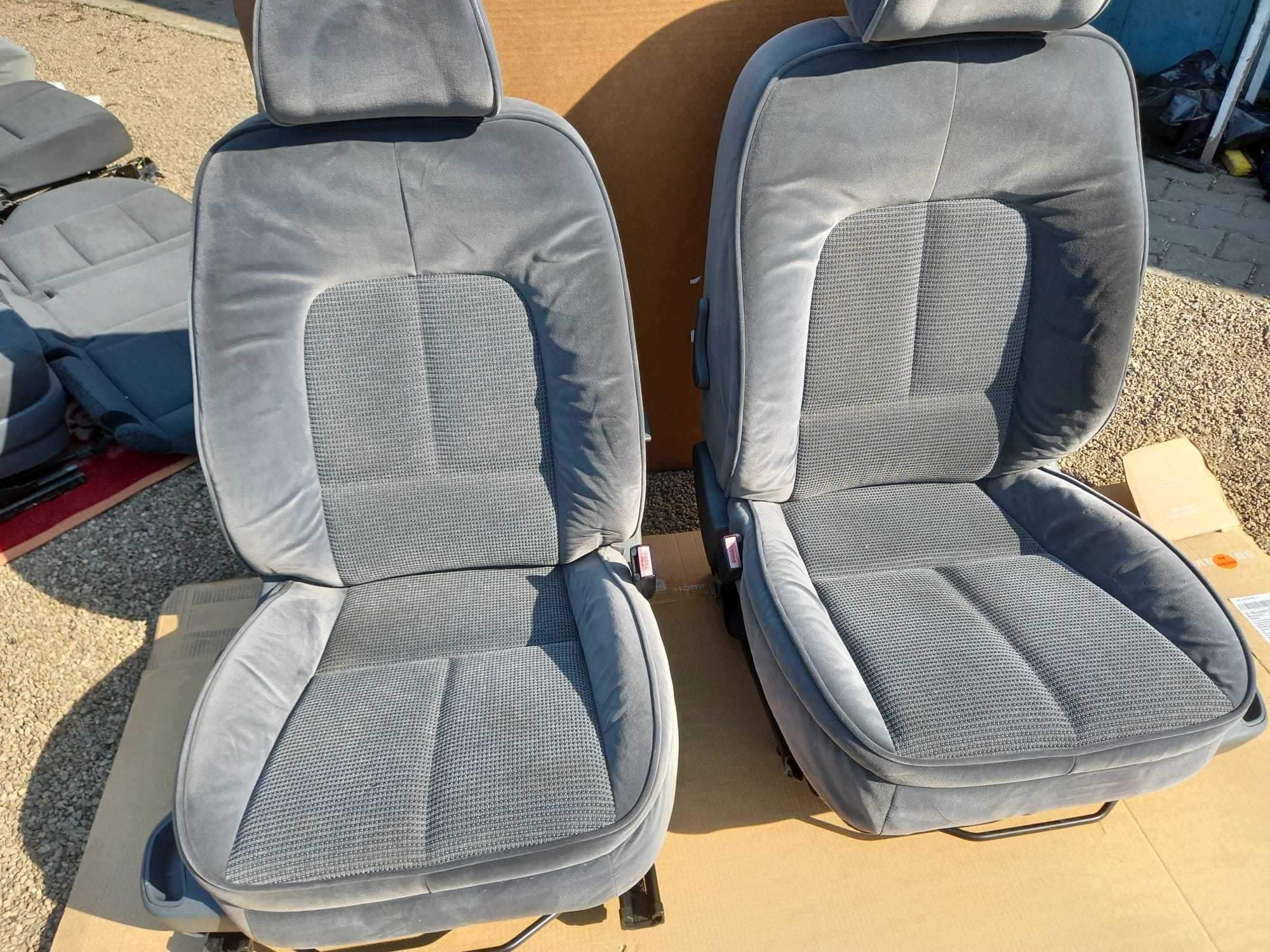 Peugeot 407, set complet scaune si banchete, cu tetiere si airbag-uri