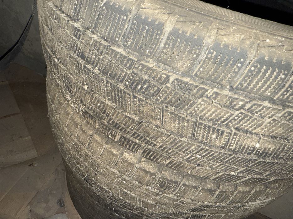 Продам шины в хорошем сост