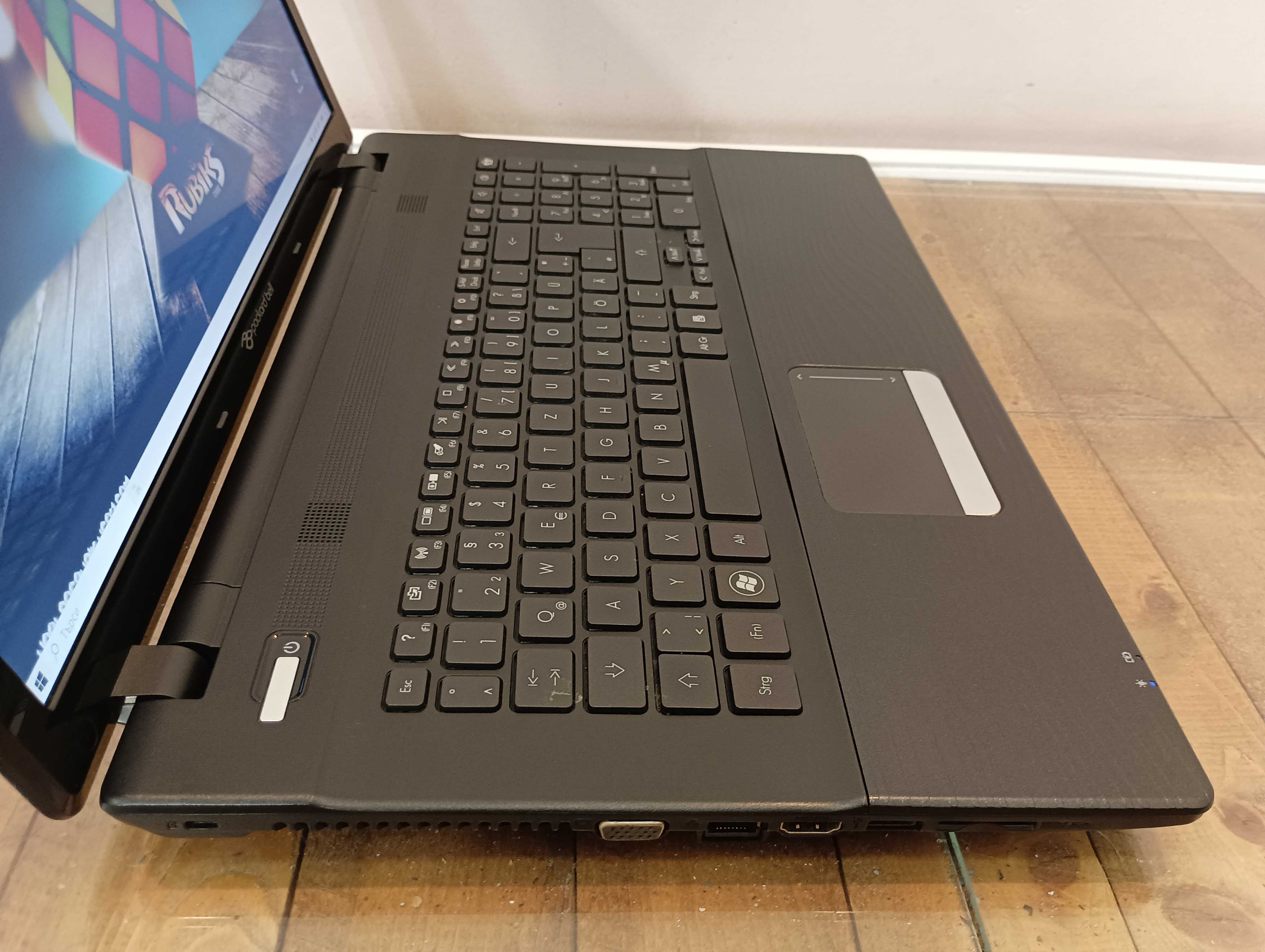 Лаптоп Packard Bell VAP70