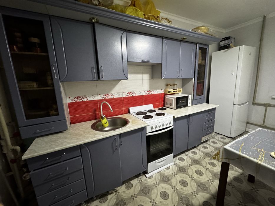 Продам кухонный гарнитур