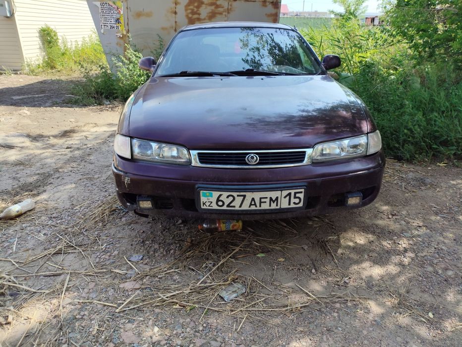 Mazda Cronos 626