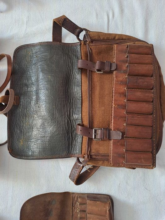 cartusiera piele geanta vanatoare