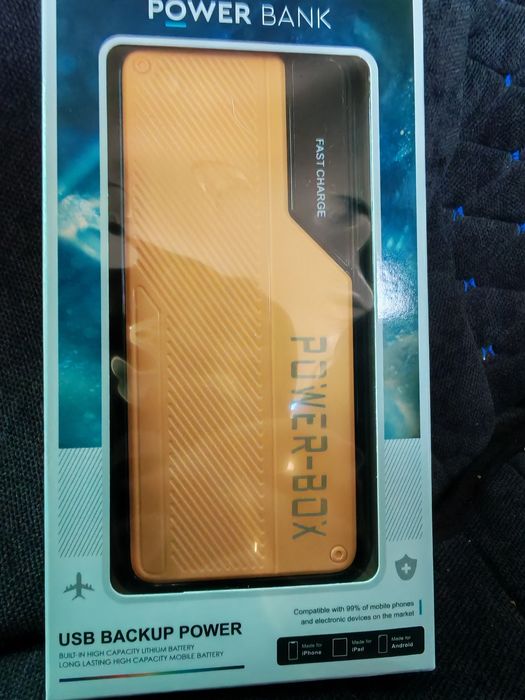 Внешний аккумулятор Quezqa Power Box 10000 мАч желтый