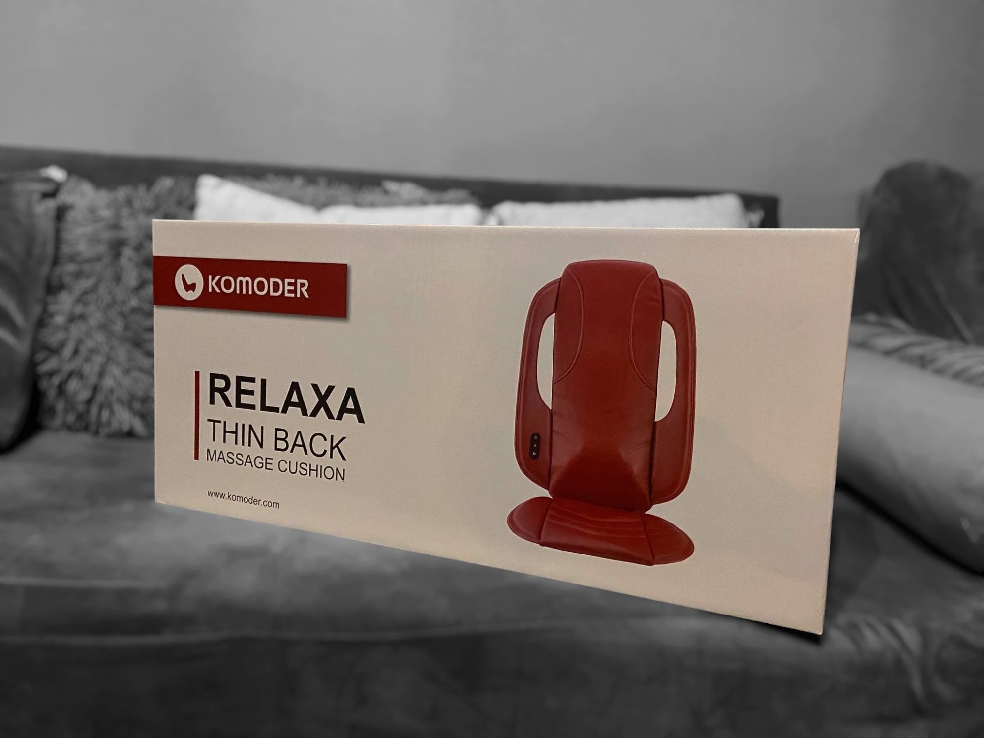Komoder Thin Back Massage Cushion (black)