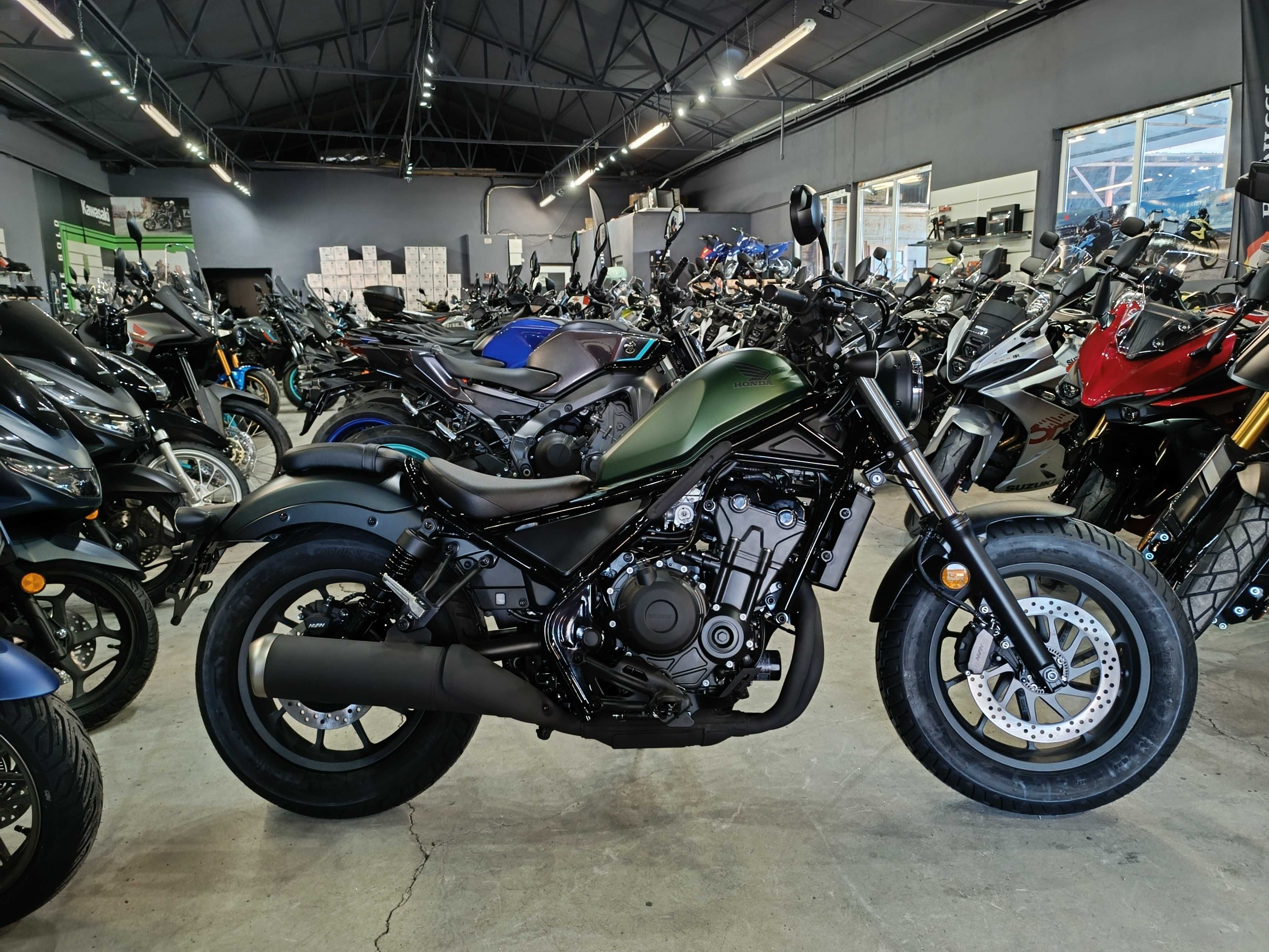 Honda CMX 500 Rebel 2024 nou Pret Promo prin Honda Constanta