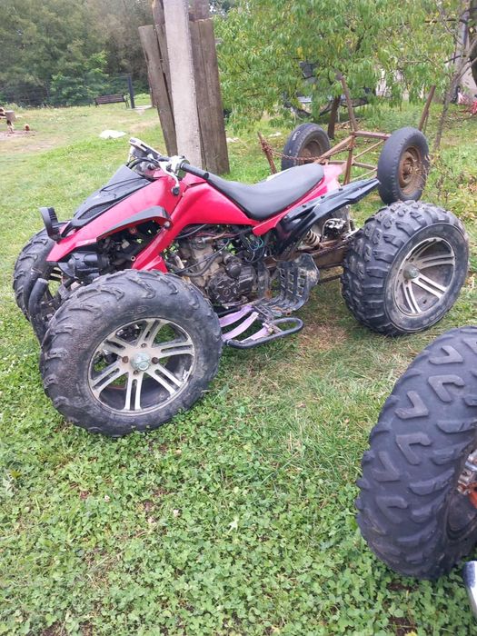 Vând atv locin 250