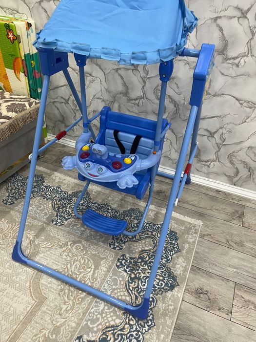 Продаем детскую качелю а отличном состоянии