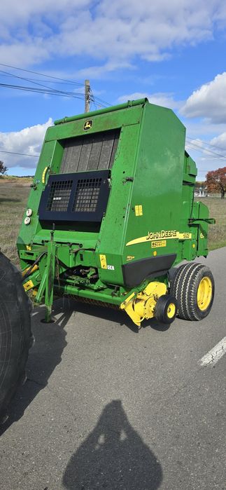 Presa de balotat baloti rotunzi john deere 592 plasa si ata