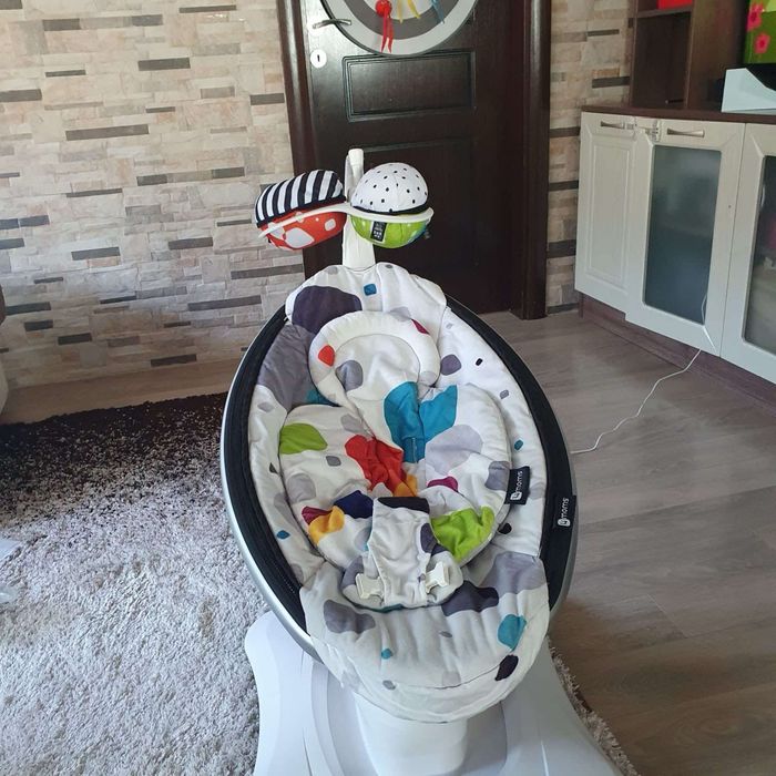 Бебешка електрическа люлка 4MOMS