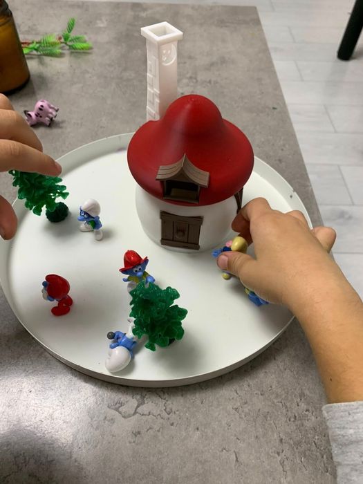 Casute strumfi diferite culori