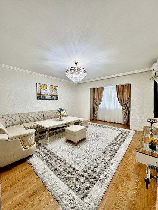 ОЙБЕК METRO Самый Центр Города 3/6/9 Площадь-75м2
C/y-PaздельHo