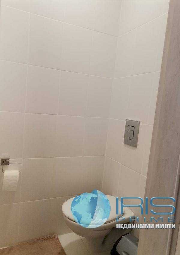 Продава се Тристаен апартамент в Шумен, Център - 86 кв.м за 1513 €/кв.м - Снимка #10
