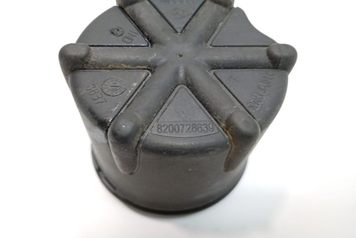 Scrumiera 8200728639 Dacia Logan a 2-a generatie (facelift) seria